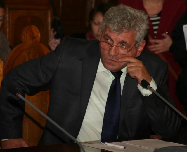 Prefectul Paul Florea – somat să ceară scuze PSD-ului