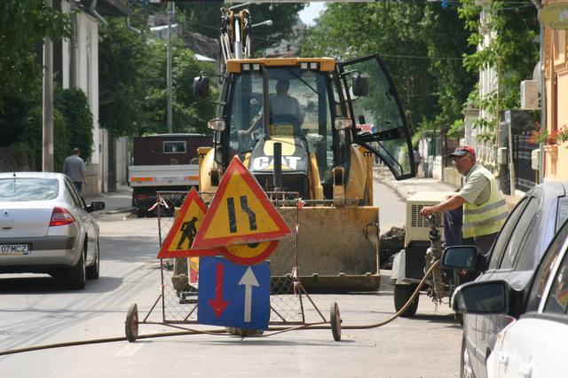 Primăria a închis strada Bălcescu în zi de examen la CNVA
